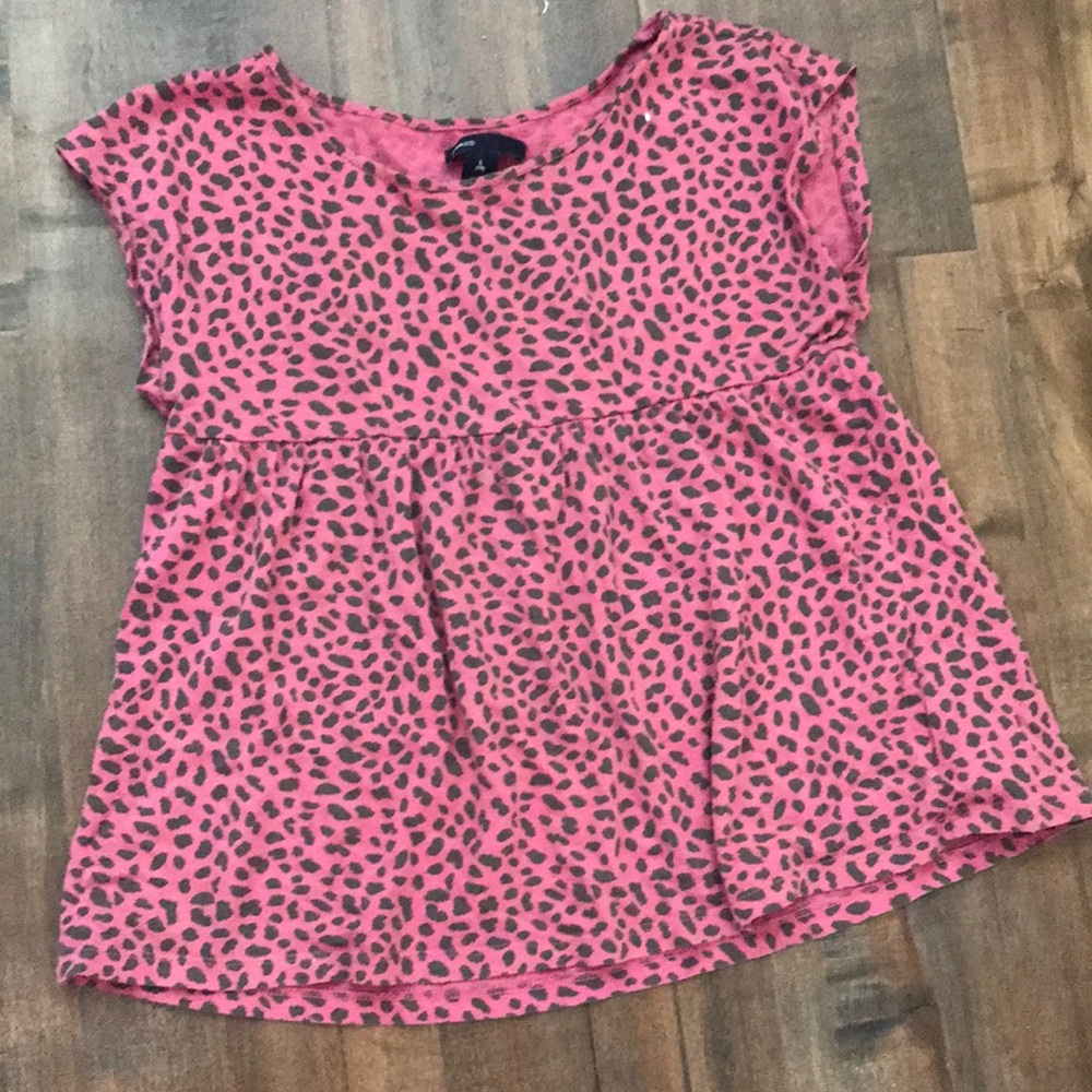 Gap kids cheetah print shirt
